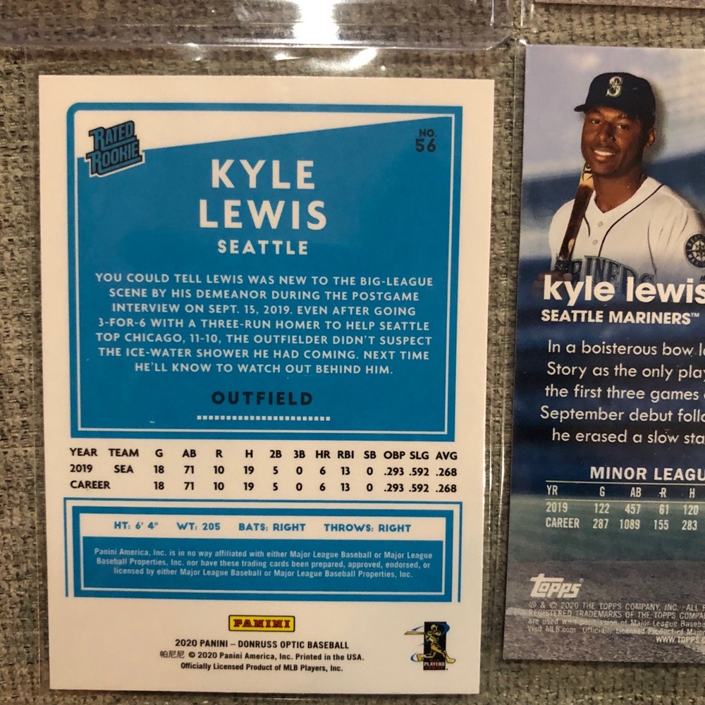 Kyle Lewis Rookie Card Lot - Picture 8 of 9